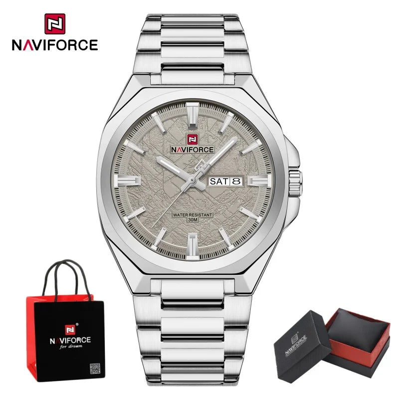 NAVIFORCE Male Quartz Stylish Wristwatch Date Week Display Waterproof Luminous Steel Band Man's Clock Luxury Wristwatch Gift Box