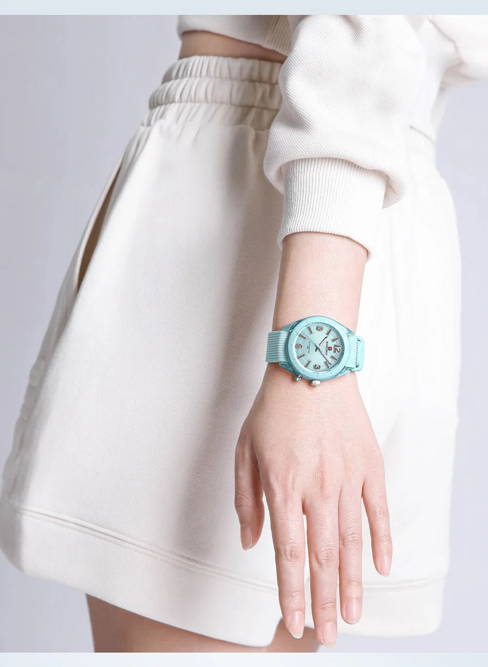 NAVIFORCE Women's Waterproof Watch Fashion Casual Luminous Display Quartz Wristwatch with Silicone Band Reloj Mujer High Quality