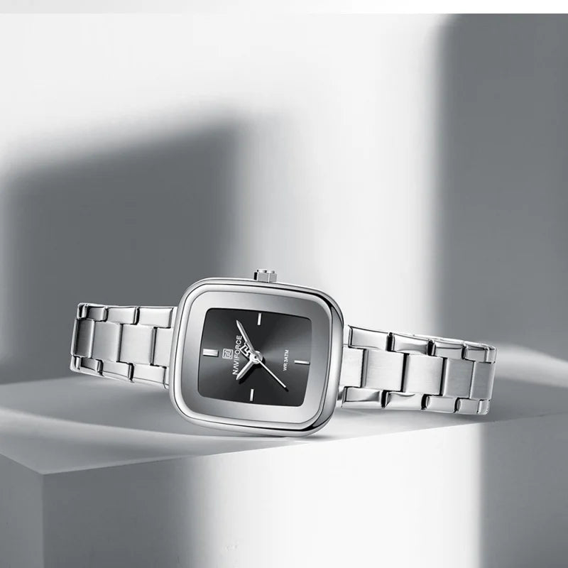 NAVIFORCE Unique Square Watches for Women 30M Waterproof Women's Stainless Steel Watches Sports Fashion Ultra Light Girls' Watch