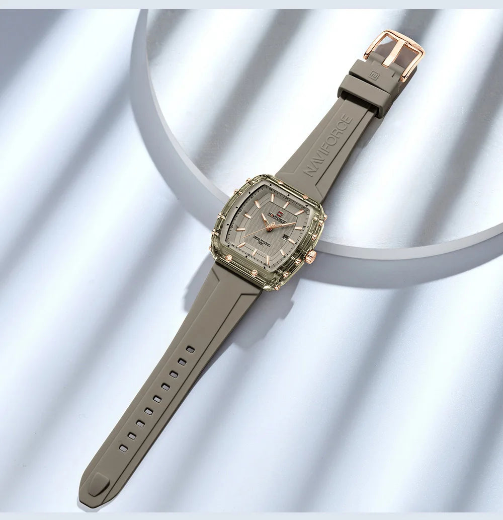 NAVIFORCE Ladies Wristwatches Fashion Comfortable Silicone Strap Date Women's Watches Quality Waterproof Female Luminous Clock