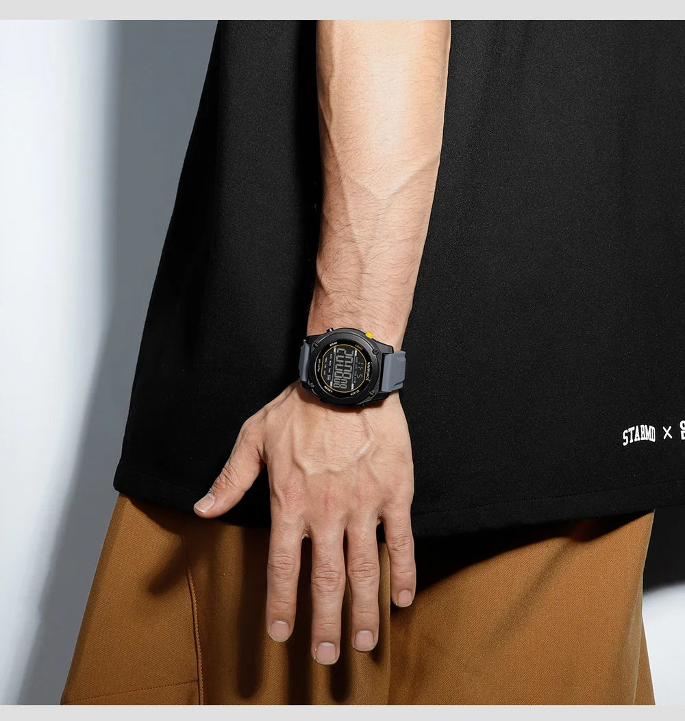 NAVIFORCE Men Digital Watch Sports Fashion Watches Waterproof 50M Man HD Electronic Screen Student Cool Alarm Display Wristwatch