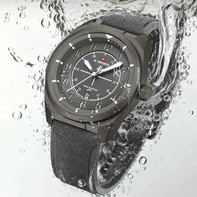 NAVIFORCE Man's Watch 30M Water Resistant Quartz Calendar Silicone Strap Luminous Casual Sports Hot Fashion Male Wristwatch Gift