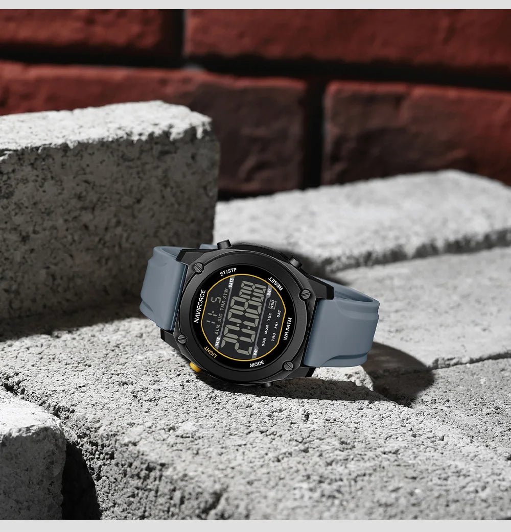 NAVIFORCE Men Digital Watch Sports Fashion Watches Waterproof 50M Man HD Electronic Screen Student Cool Alarm Display Wristwatch