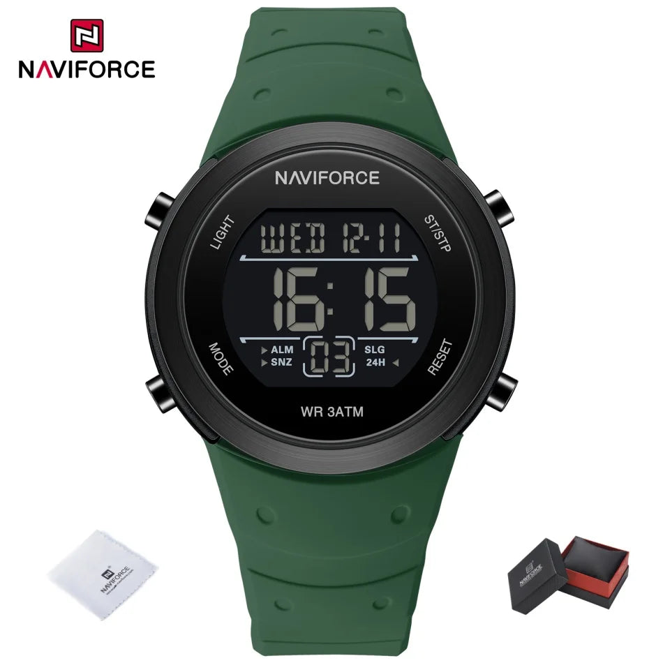 NAVIFORCE Brand Men Watches Luxury Comfortable Silicone Strap Electronic Day and Date Display Clock Waterproof Men Wristwatches