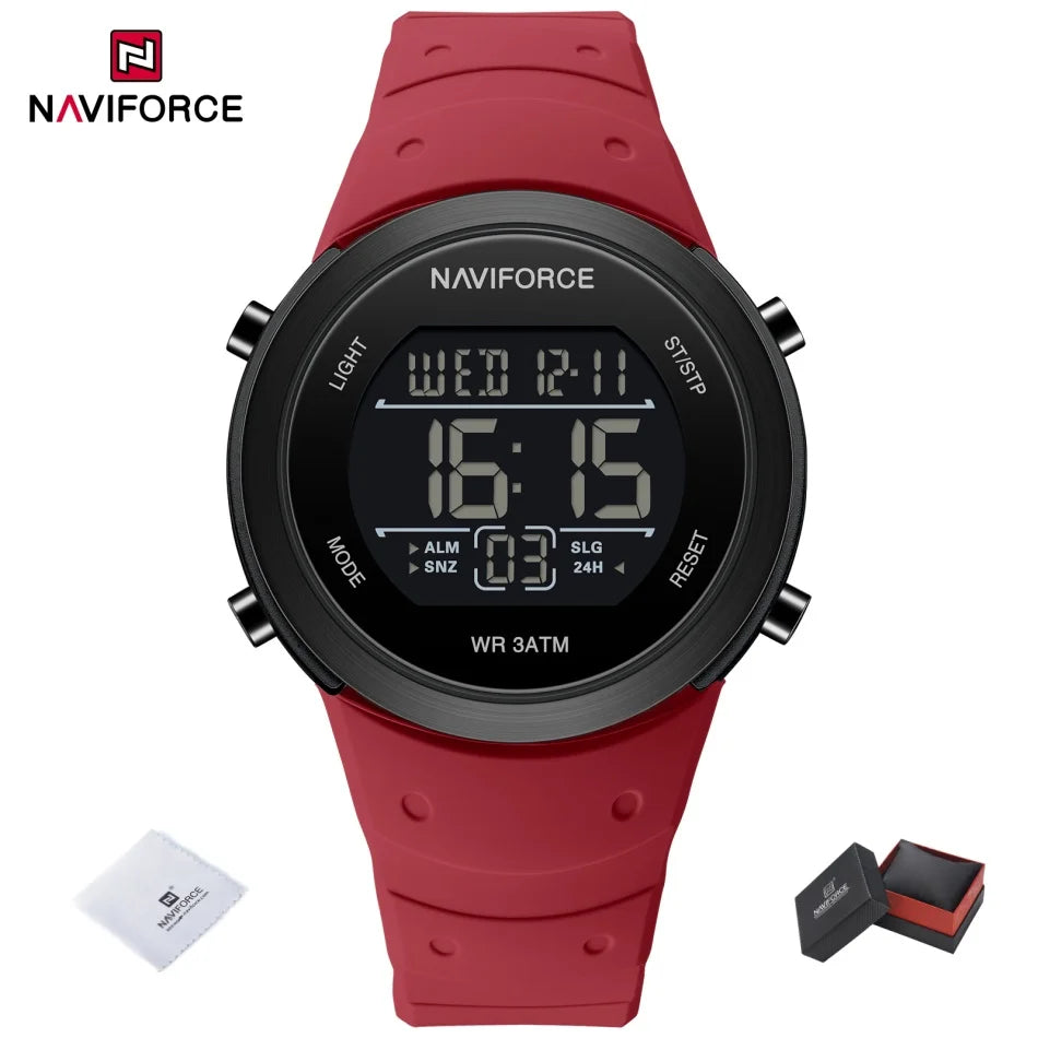NAVIFORCE Brand Men Watches Luxury Comfortable Silicone Strap Electronic Day and Date Display Clock Waterproof Men Wristwatches