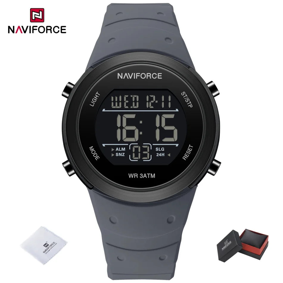 NAVIFORCE Brand Men Watches Luxury Comfortable Silicone Strap Electronic Day and Date Display Clock Waterproof Men Wristwatches